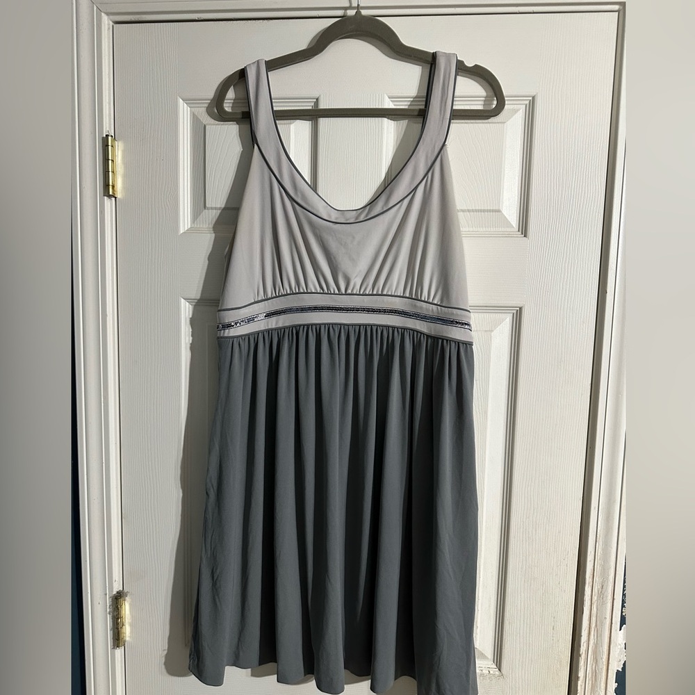 Lane Bryant grey color block dress with sequin detail